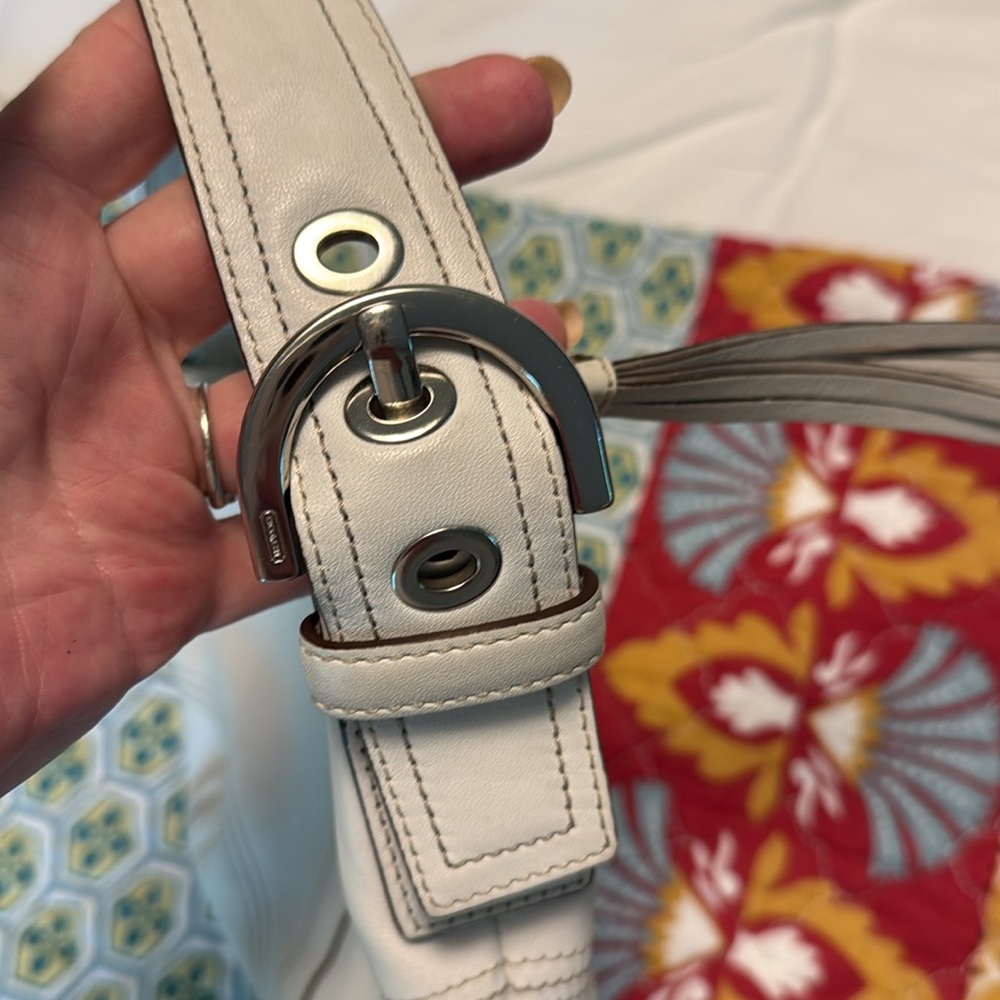 Vintage Y2k Coach Soho Cream Ivory Bone Leather Small Shoulder Hobo Bag 9541 - Picture 5 of 13